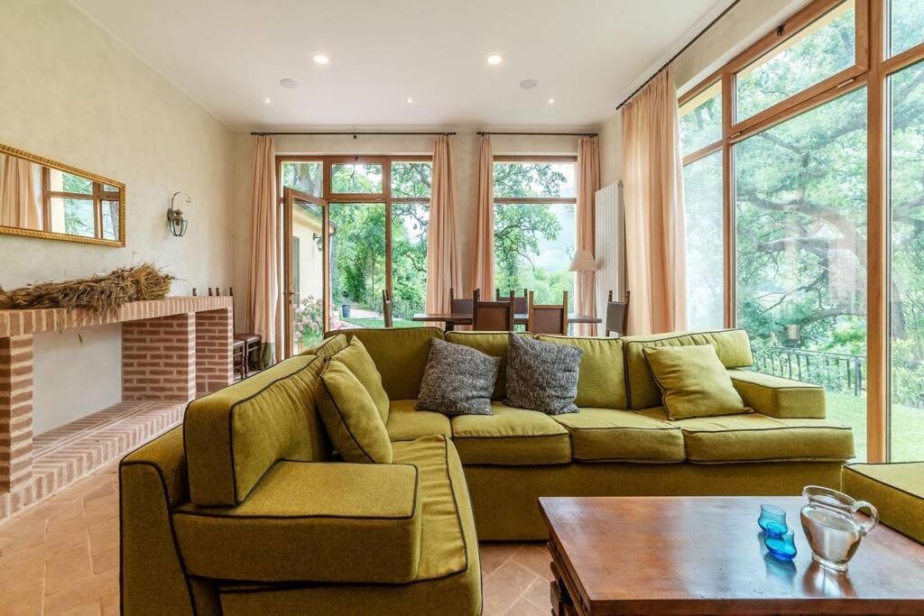 Villa Gina Umbria Luxury Retreat Sant'Anatolia di Narco ภายนอก รูปภาพ